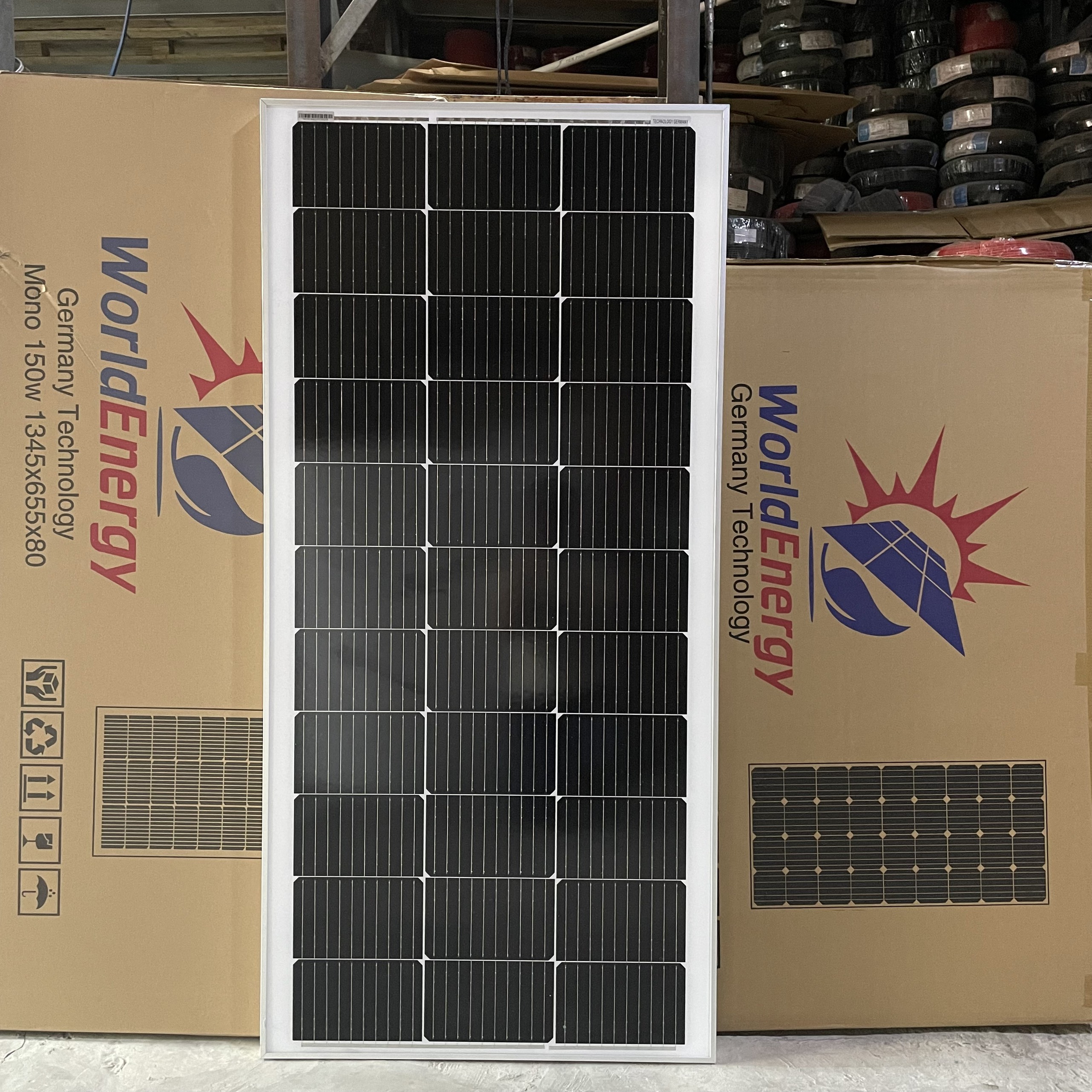 Pin năng lượng mặt trời mono 150w-18v WorldEnergy - tặng kèm jack mc4 đơn+đks Suoer 30a lcd