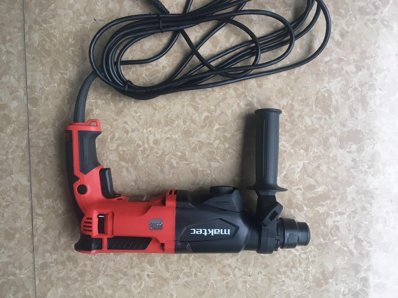 Máy khoan bê tông MT870 Maktec