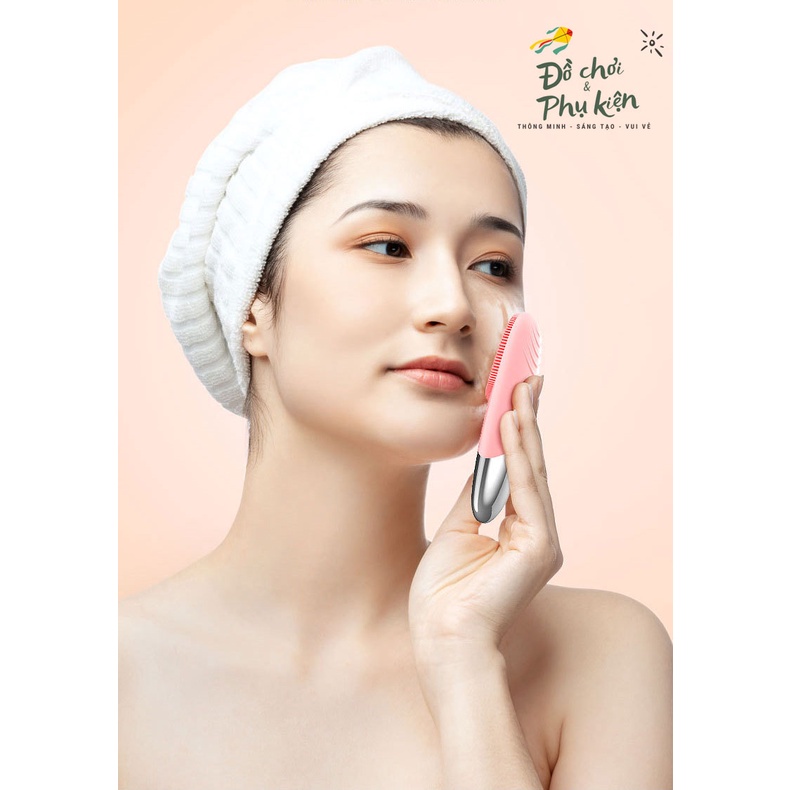 Máy rửa mặt tạo bọt,giúp bạn đánh bay tế bào chết để bạn có 1 làn da sáng bóng mịn màng