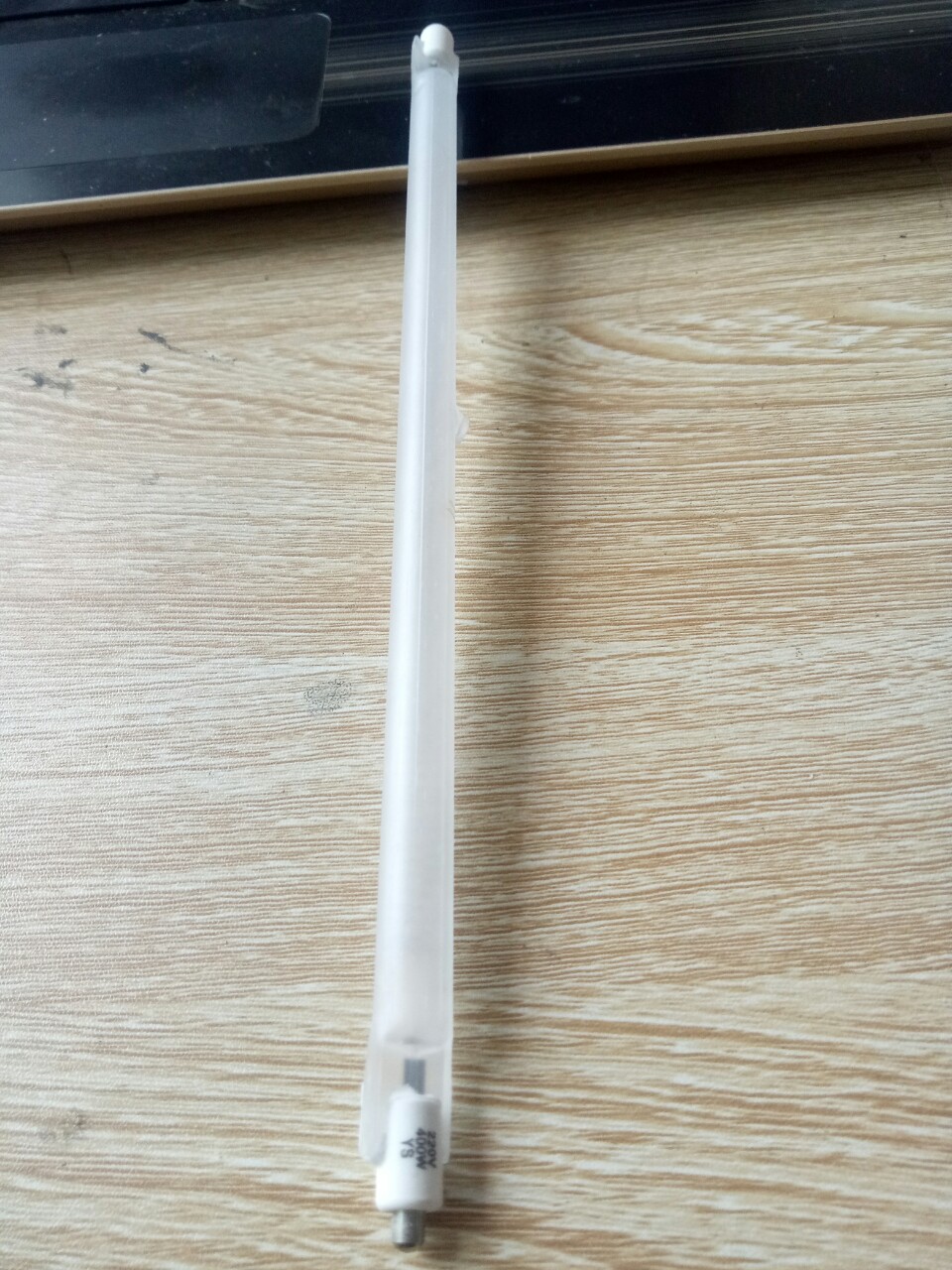 Bóng đèn sưởi Sunhouse 400W dài 24.5cm không dây