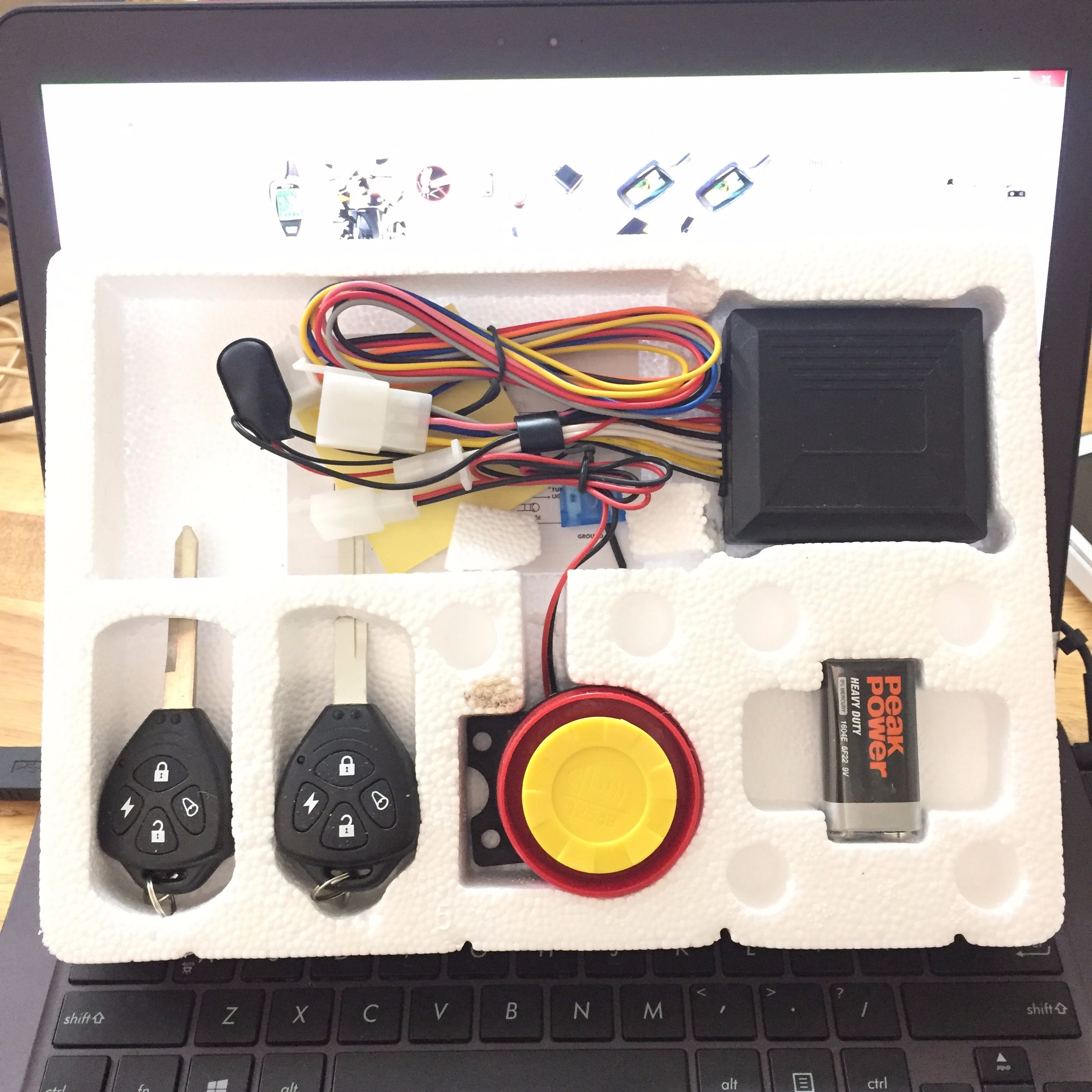 Khóa báo động chống trộm xe máy, xe số, xe ga, xe tay côn