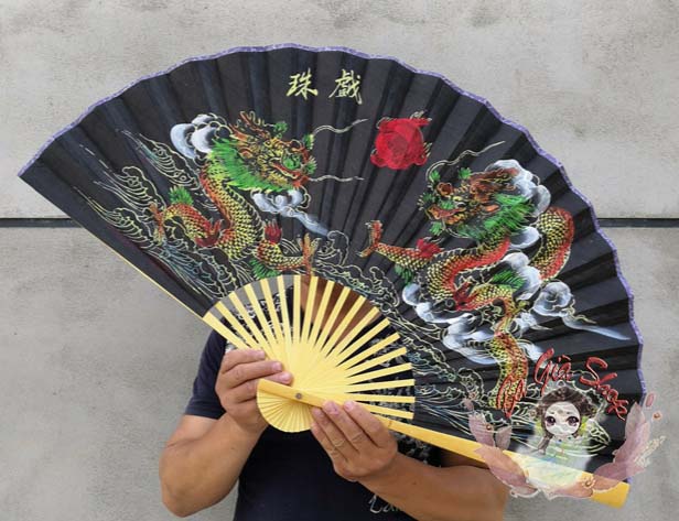 Quạt treo tường trang trí mẫu song long