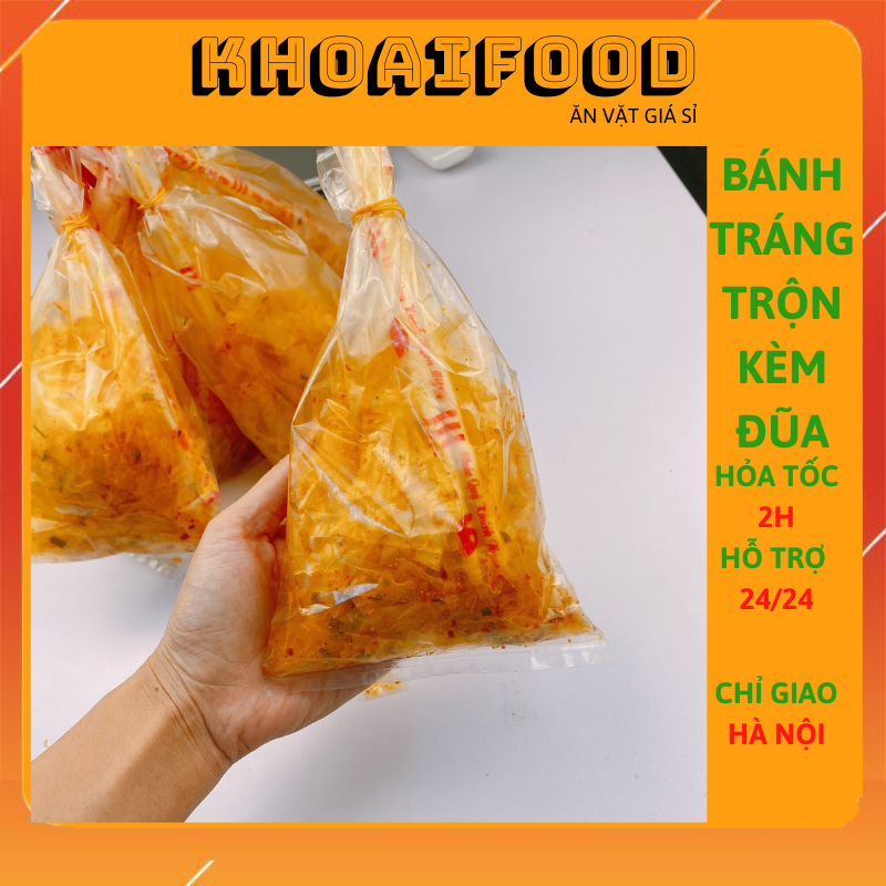 Bánh tráng trộn cắt sợi kèm đũa
