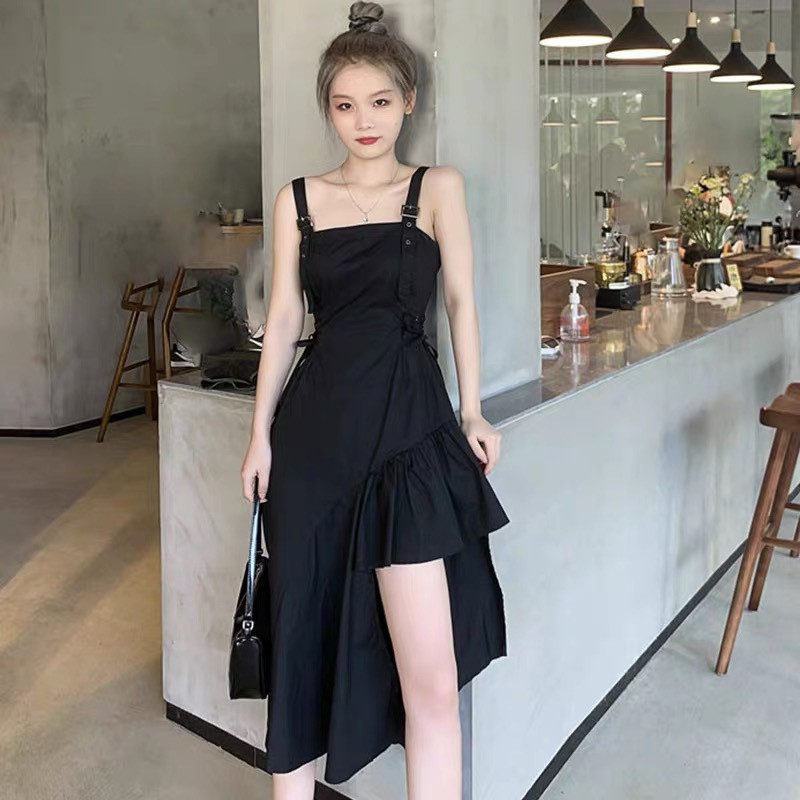 Váy 2 dây kiểu lệch tà - đầm thiết kế màu đen dự tiệc