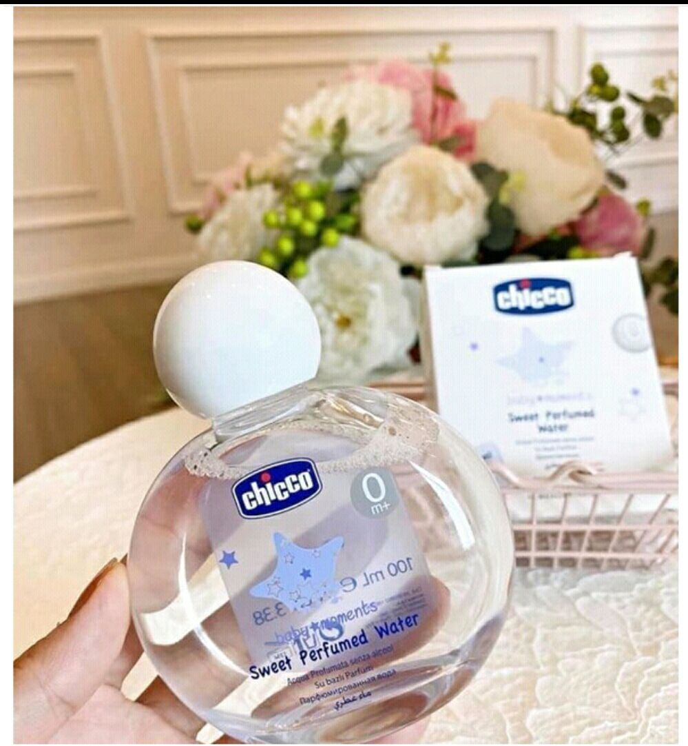 Nước hoa cho bé hương tự nhiên Chicco 0M+ 100ml