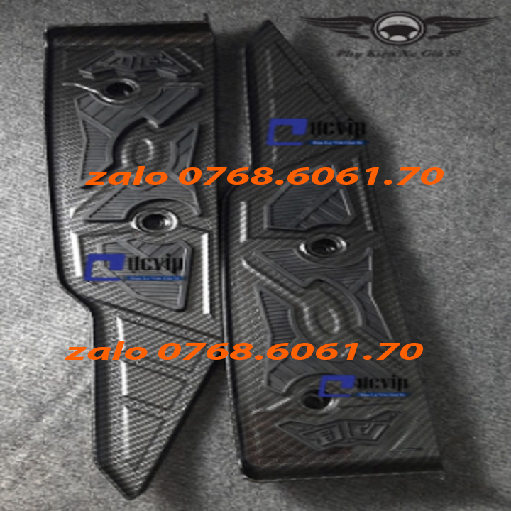Ốp gác chân trước AB Airblade2020 xi cacbon