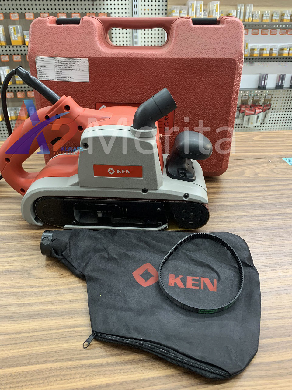Máy chà nhám băng 100x610mm - 1350w ken 9410