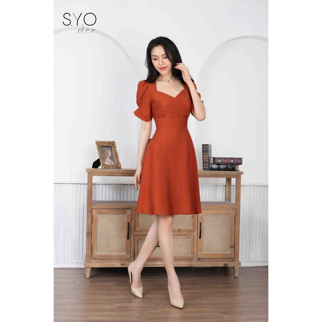 Đầm xòe vạt chéo tay xoắn d4004-21
