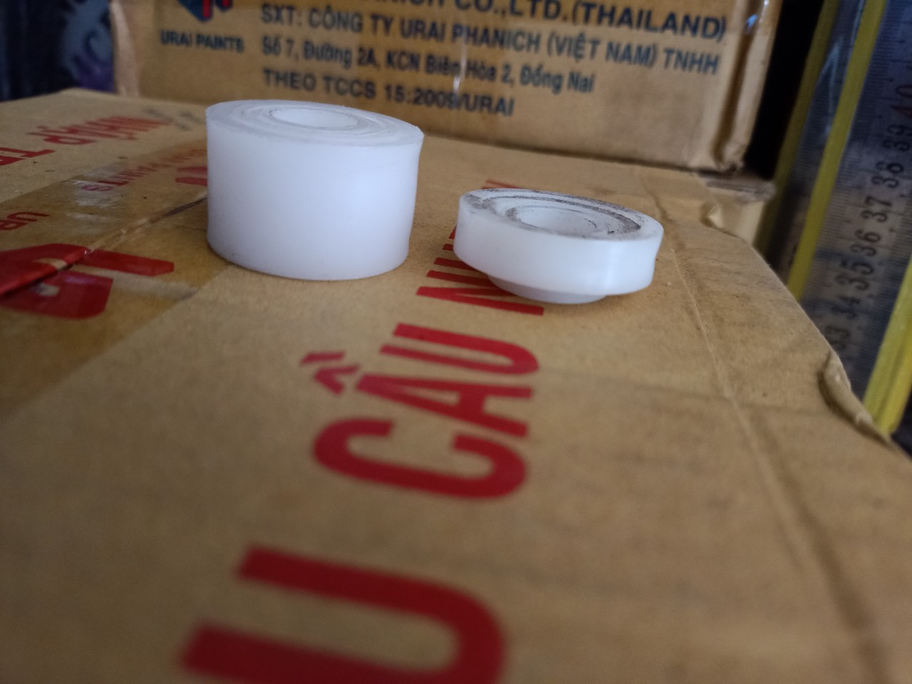 Sơ mi nhựa gắn đá
