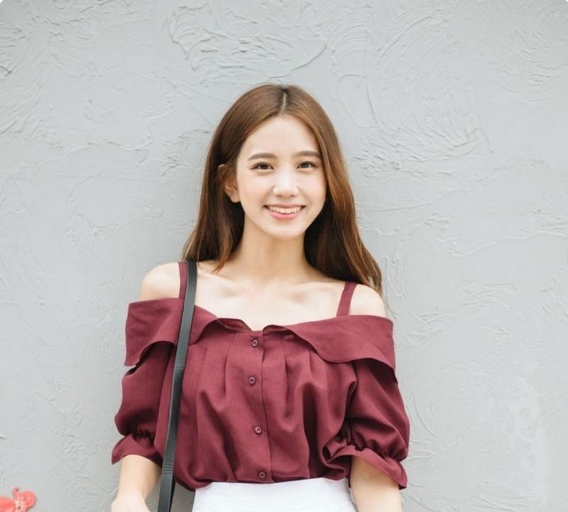 Áo trễ vai dây tay phồng - Tặng 2 dây cột tóc xinh xắn cho đơn từ 149k