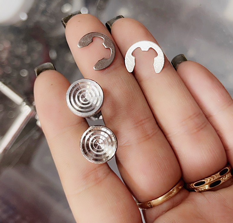 Cặp chốt xỏ gác chân inox Ya - Hon siêu sáng