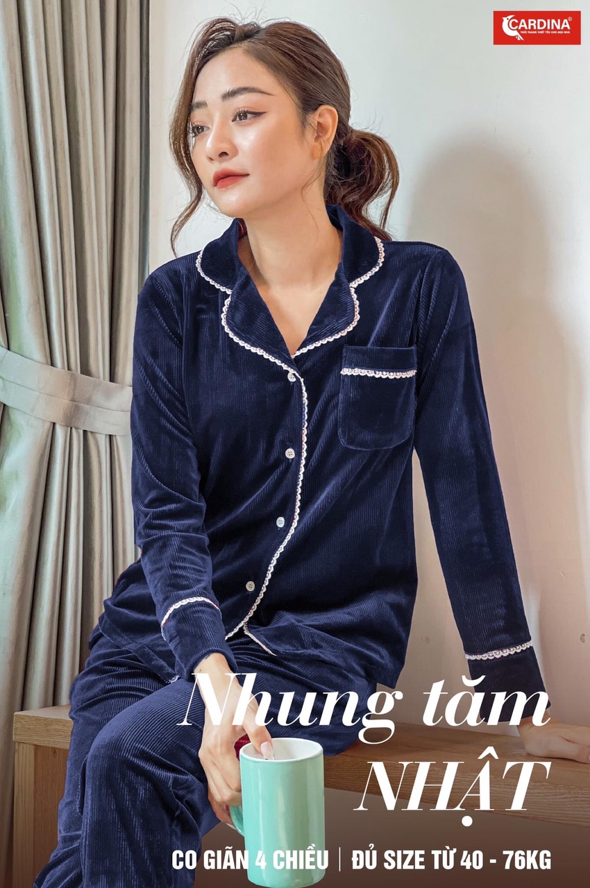 Bộ Pijama nhung thô LV