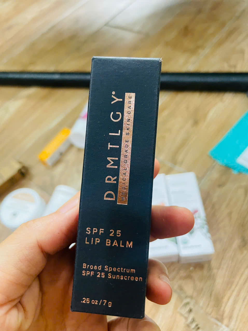 Son dưỡng môi, Dưỡng ẩm & Nuôi dưỡng môi Không bết dính DRMTLGY SPF 25,7g
