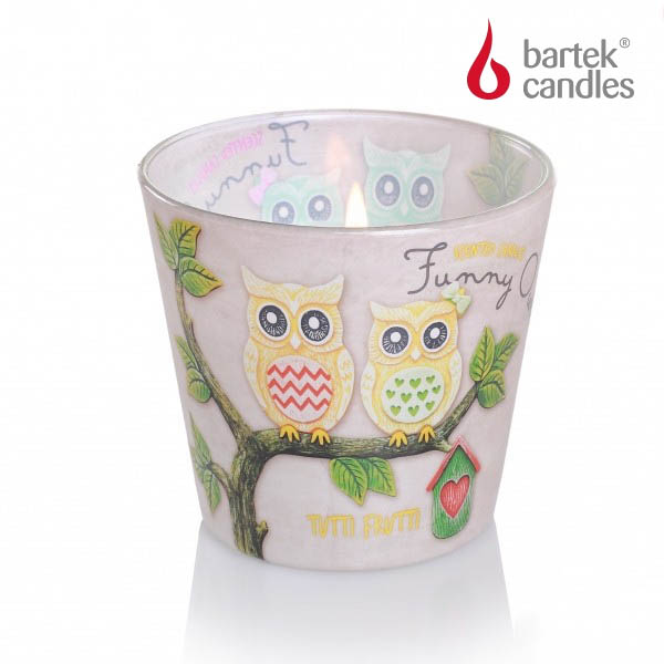 Ly nến thơm Bartek Candles BAT6794 Funny Owls 115g (Hương quả ngọt)