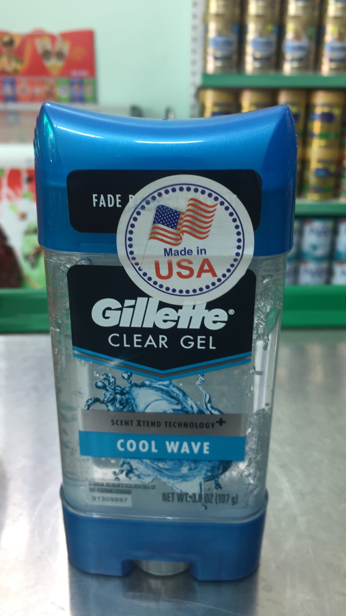 Lăn khử mùi Gillette cool wave 107g