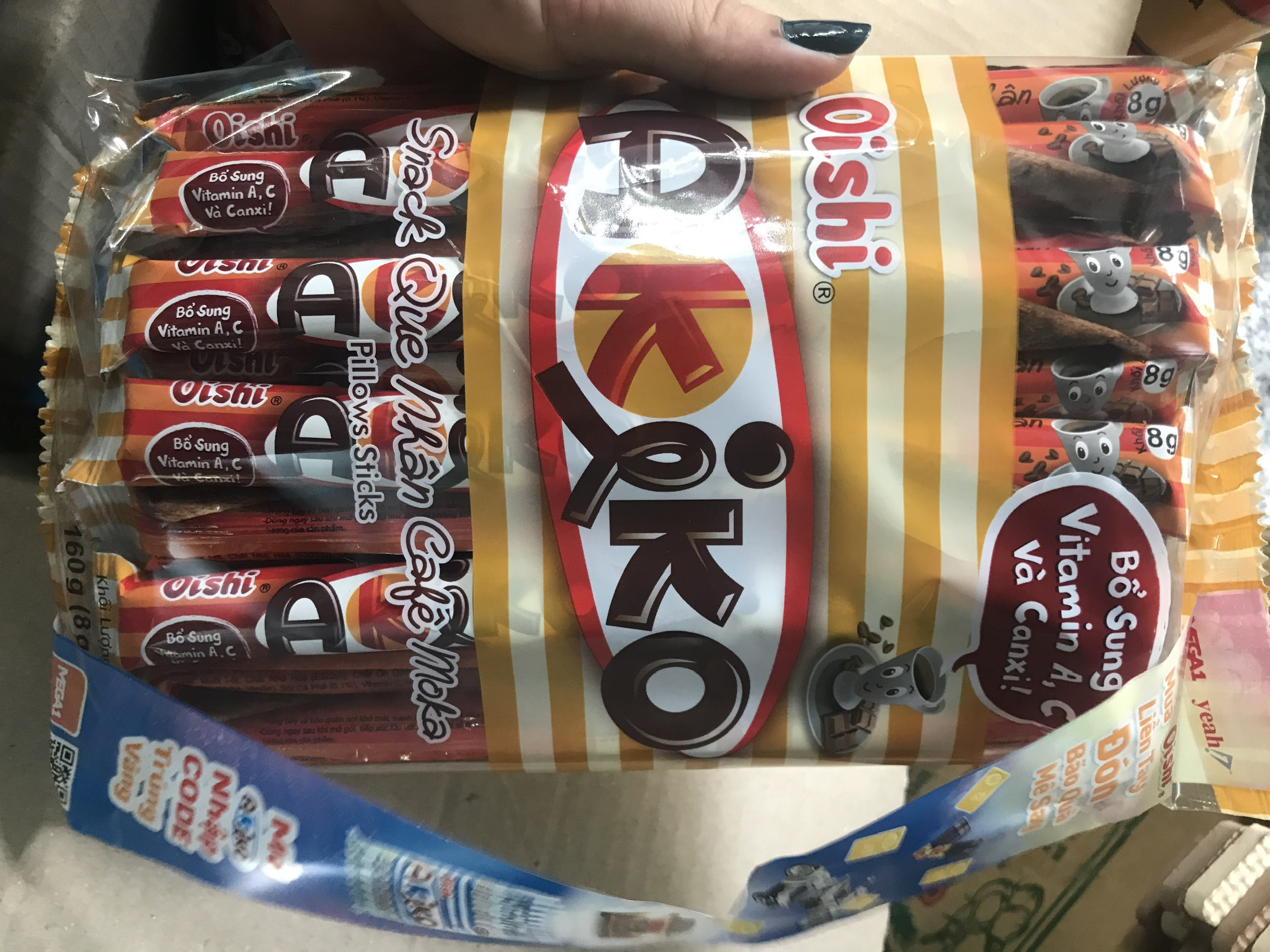 GÓI 20 CÂY BÁNH QUẾ OISHI AKIKO