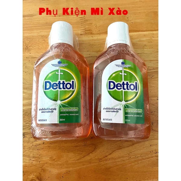 Dung dịch diệt khuẩn đa năng Dettol 250ml