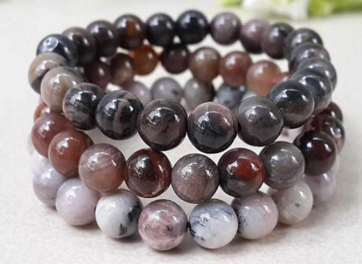 [ GIÁ RẺ ] Vòng tay gỗ hóa thạch tự nhiên hàng shop gia công,mang phong thủy ,bình an,đủ ni đá.