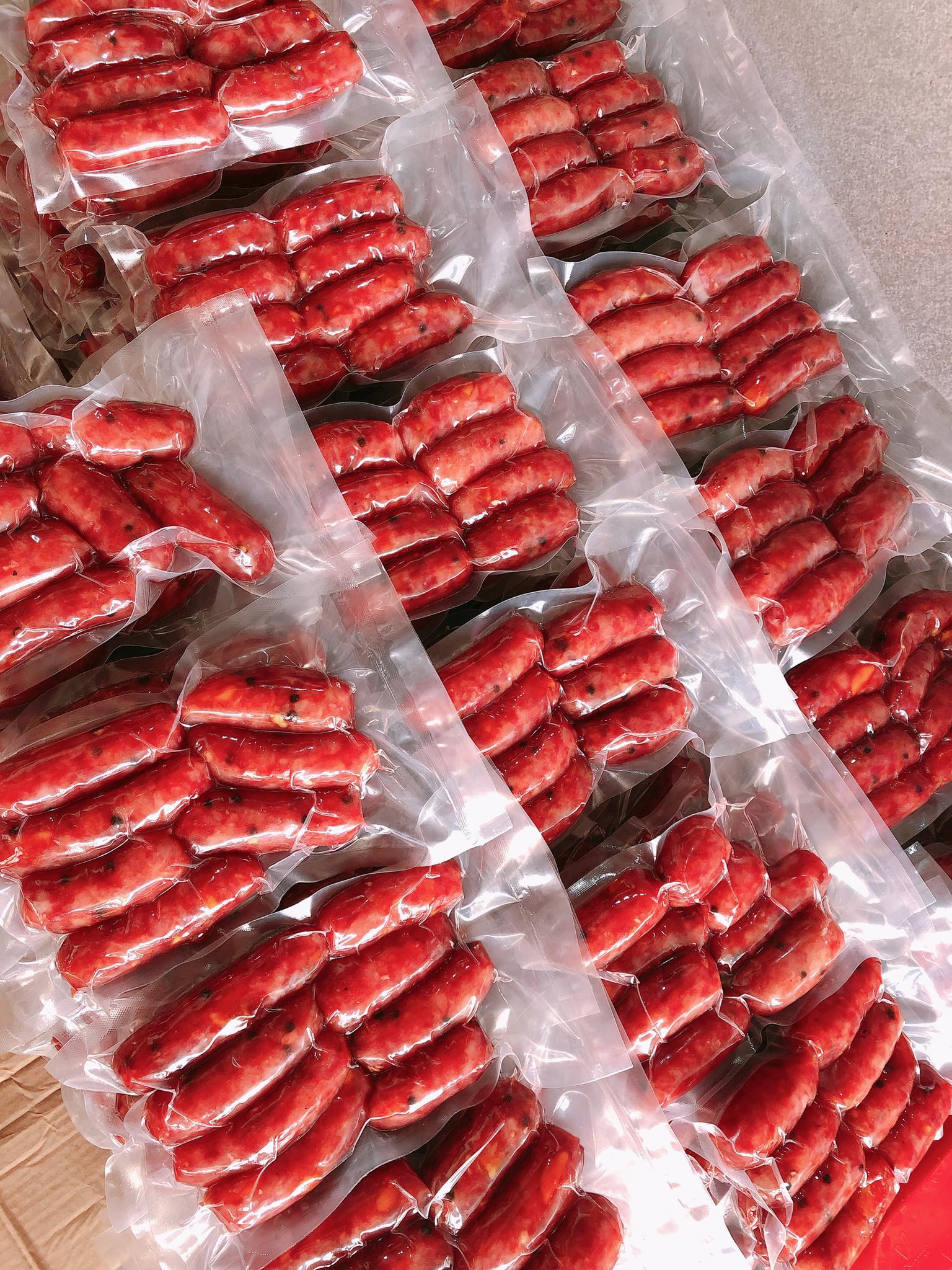 LẠP XƯỞNG THỊT TƯƠI CAI LẬY SIÊU NẠC