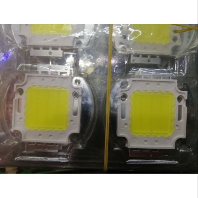 Mắt led 100w điện 12v