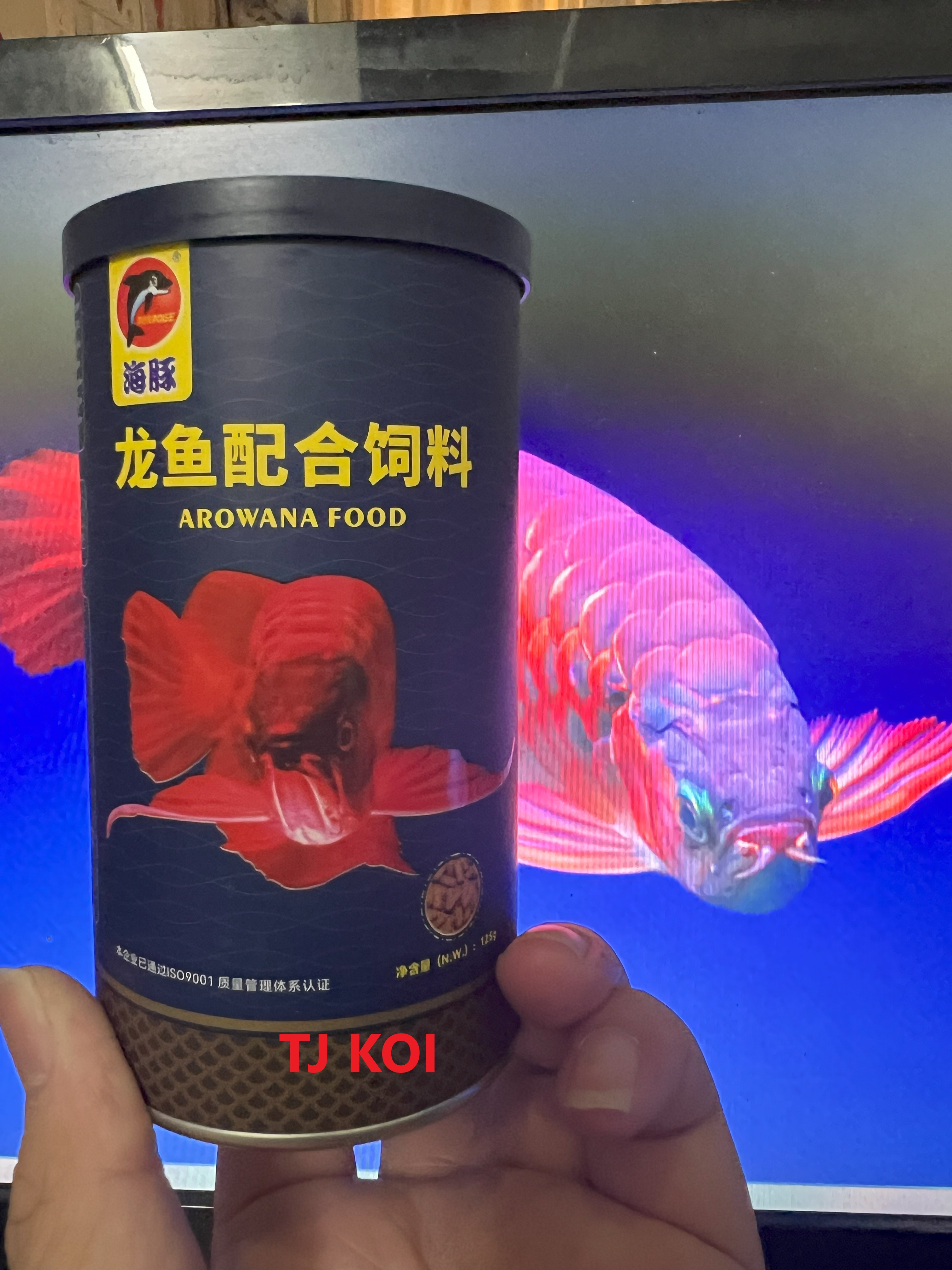 Cám cá Rồng Huyết Long  Arowana Food Porpoise, Thức Ăn Cá Rồng PORPOISE Giúp Cá Mau Lớn Và Phát triển màu tốt