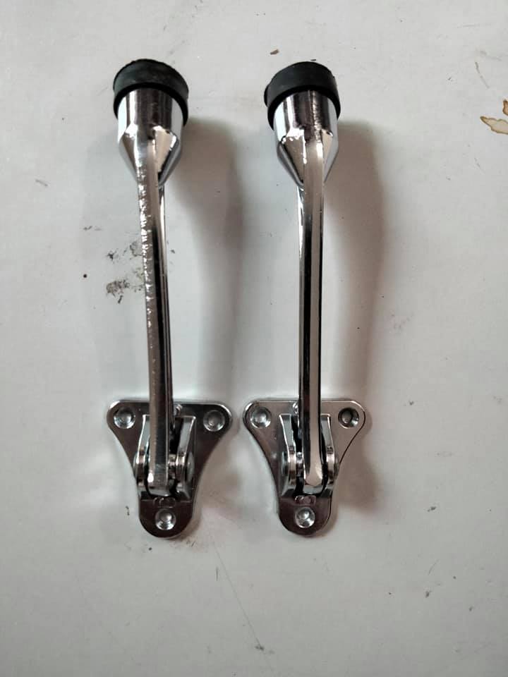 Compo 2 cái Chặn cửa móng ngựa rẻ, chống gió cửa trắng