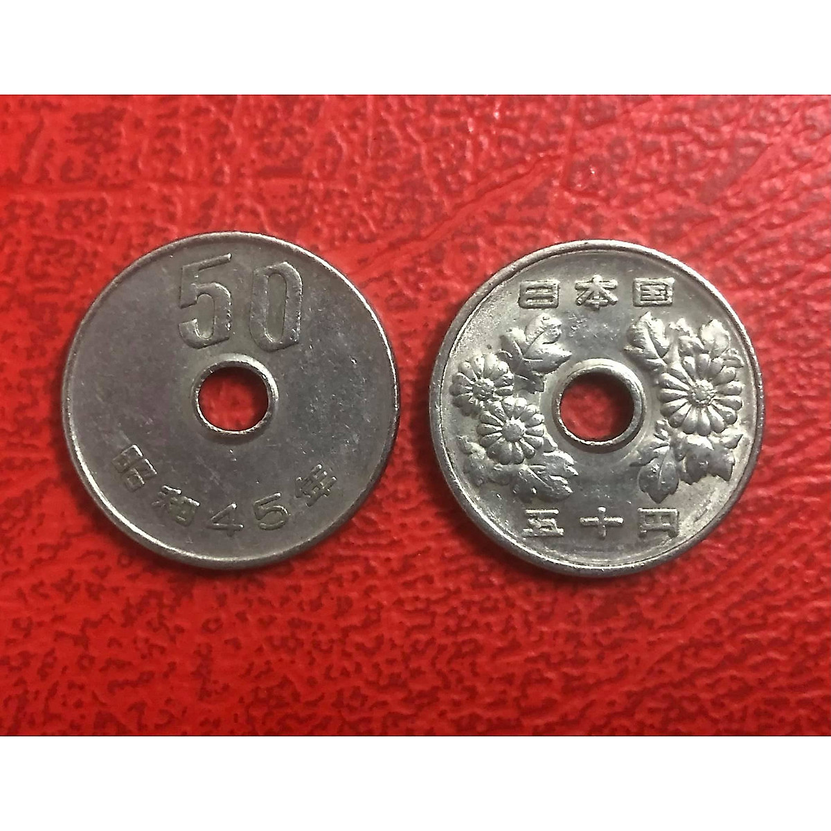 Đồng xu Nhật Bản 50 yên hoa cúc