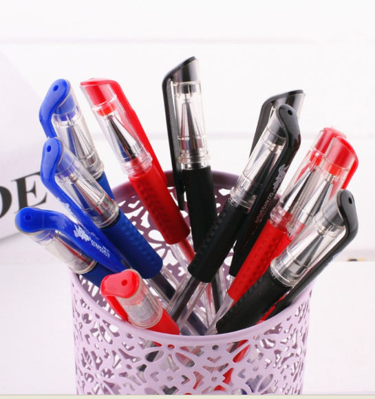 20 bút nước 3 màu xanh đỏ đen