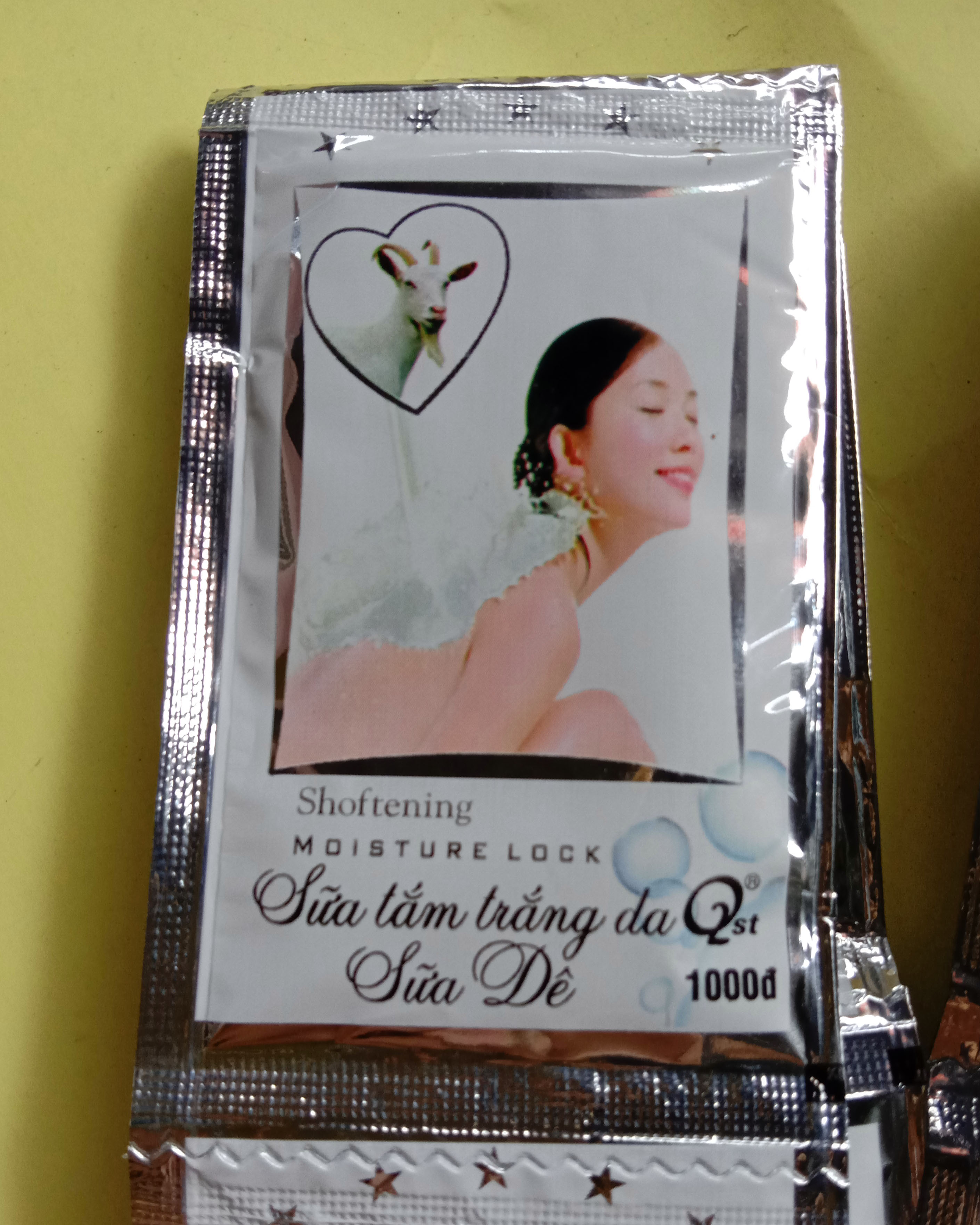 500 gói sữa tắm nhà nghỉ, khách sạn