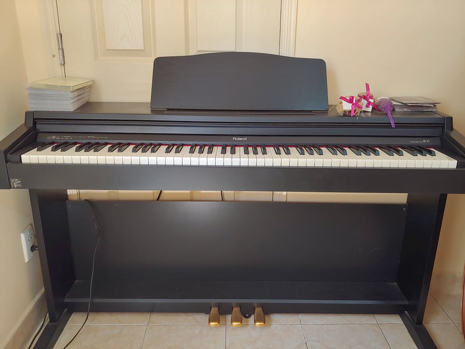 [HCM]Piano điện Roland HP147