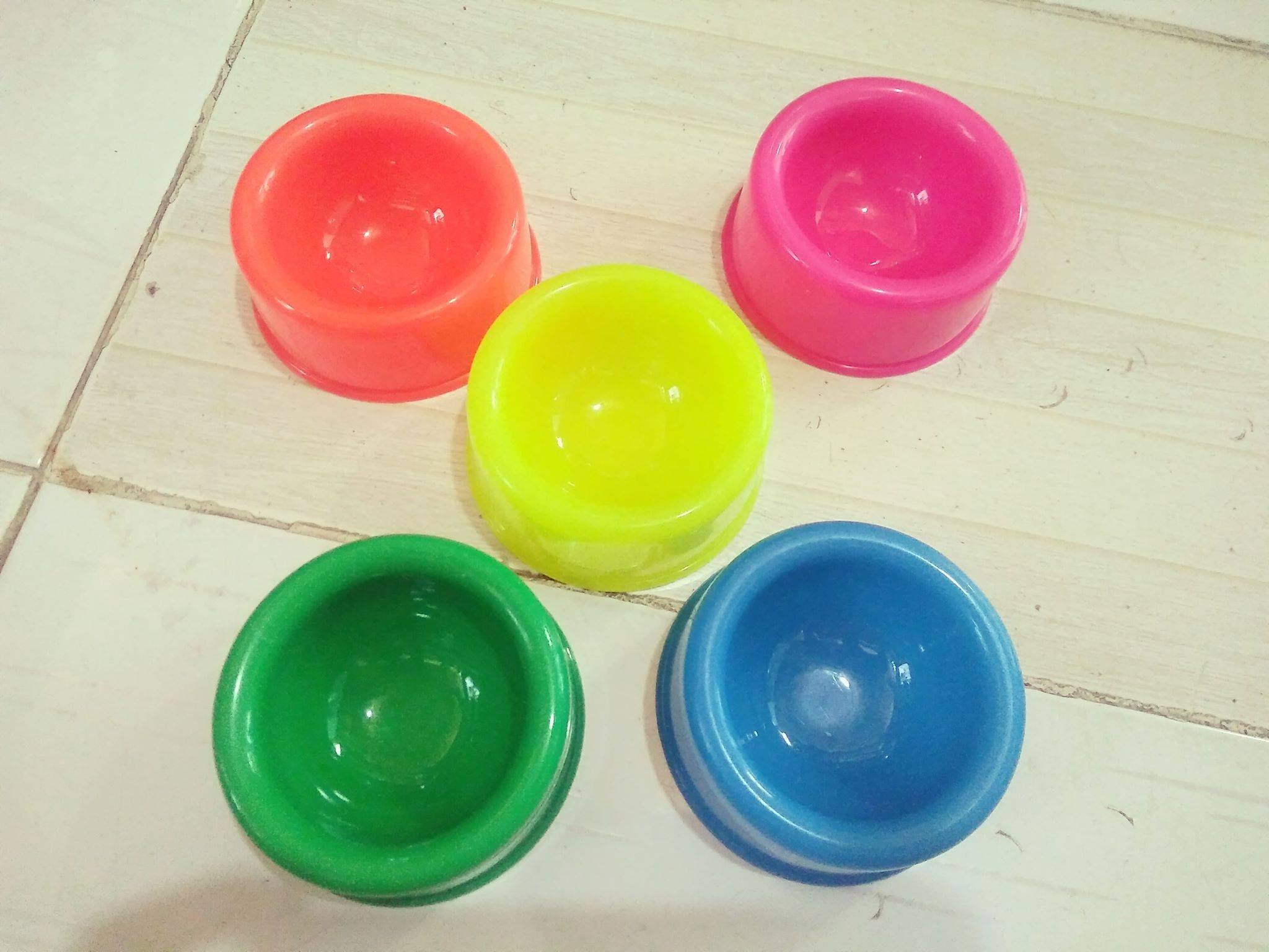 Chén nhựa chống lật cho hamster