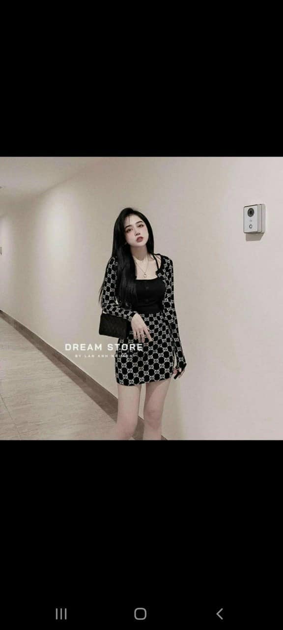 Set 3 món chân váy,áo khoác lửng kèm áo 3 dây croptop