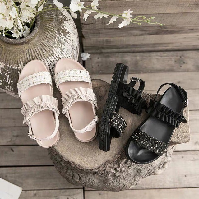 Sanđan Bánh Bèo Nữ Mới