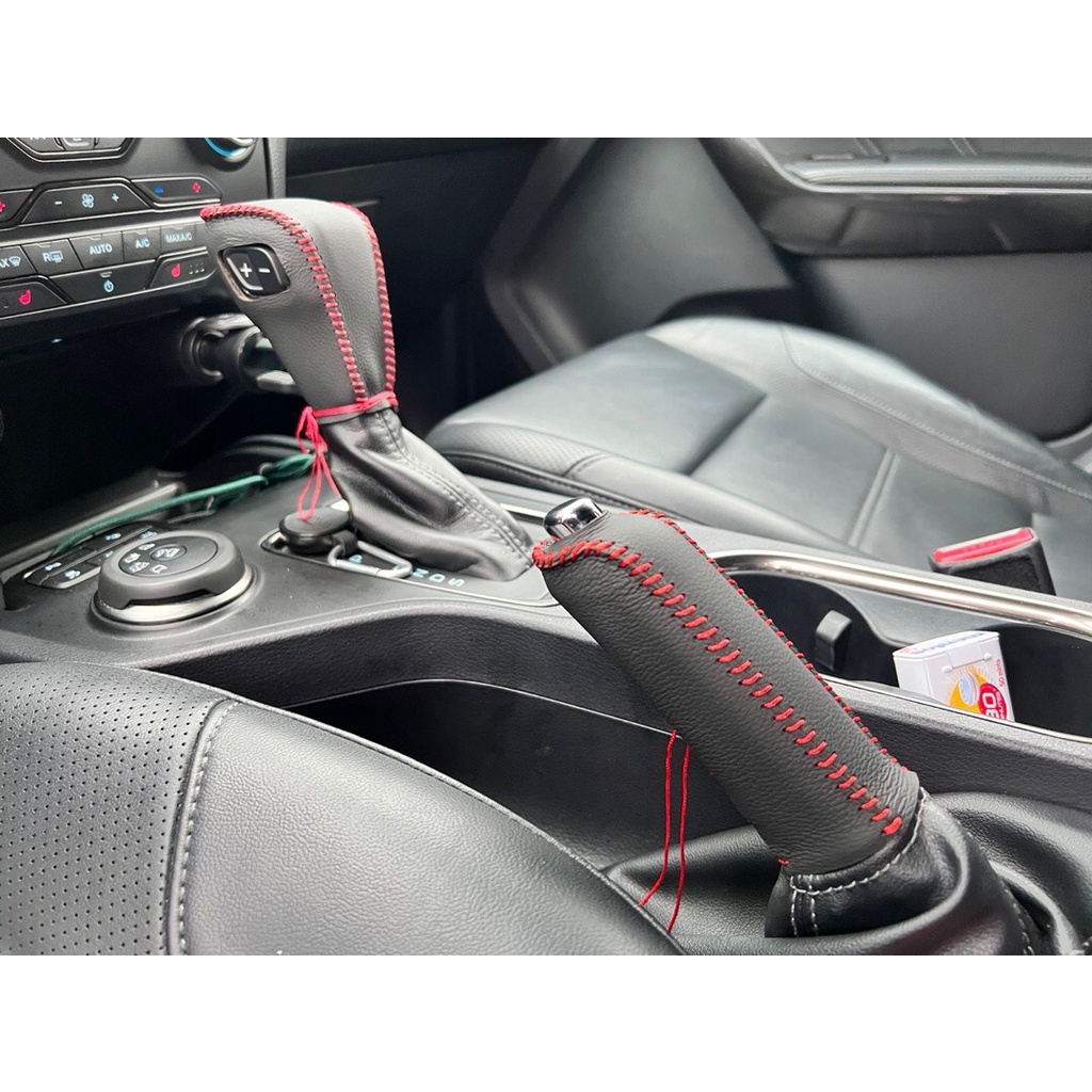Bọc cần số, phanh tay FORD RANGER, EVEREST 2019 - 2021 số tự động da bò thật, bảo hành 2 năm