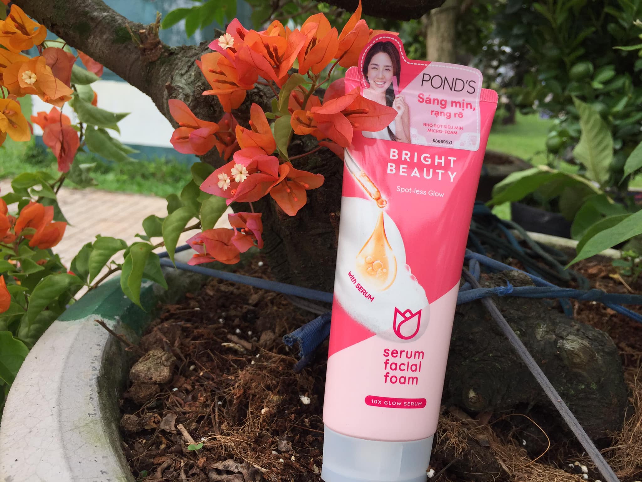 Sữa rửa mặt pond's 100g bright beauty - sáng mịn rạng rỡ