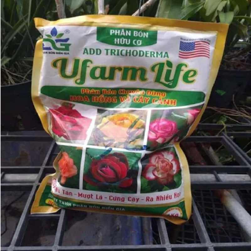 Phân bón hoa hồng và cây cảnh túi 1kg
