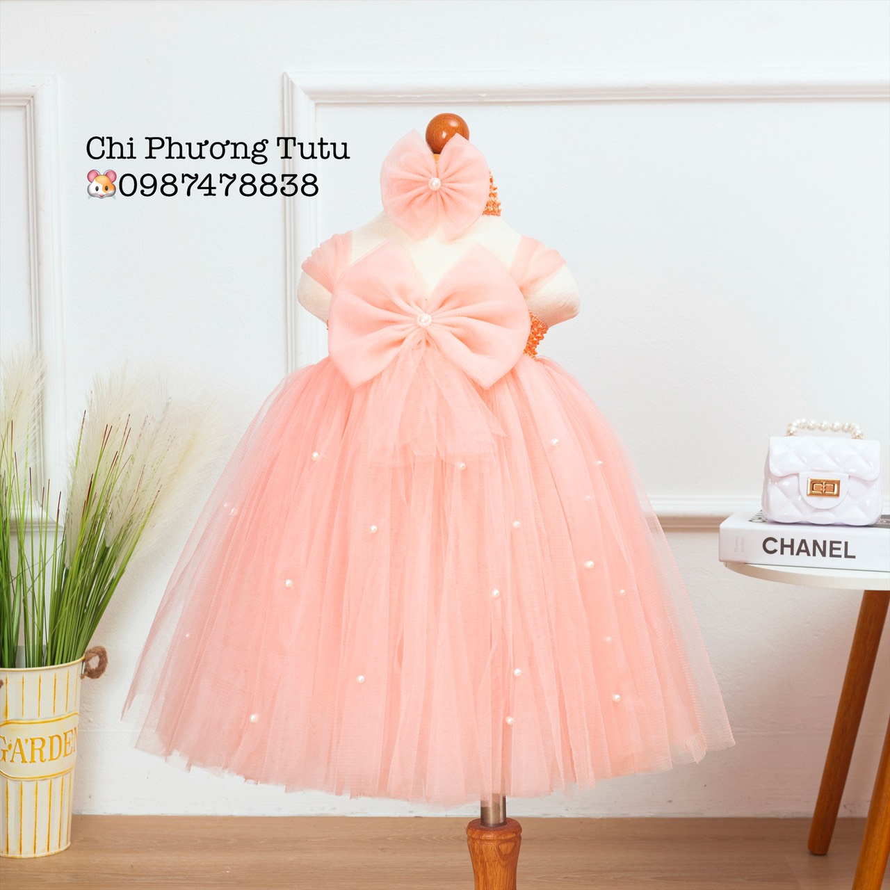 Đầm cho bé gái / váy  công chúa cho bé Cam sữa nơ gắn ngọc trai thân váy  , tặng kèm băng đô hoặc cài tóc
