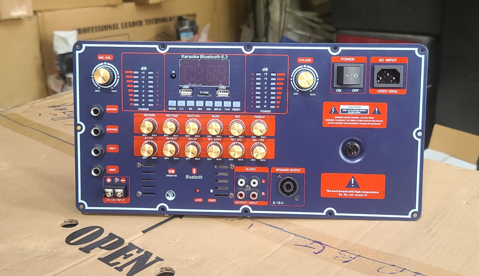 Bo Mạch Loa Kéo T450s Nguồn Xuyến đánh 2 Bass 40 (4 tấc đôi), 5 Tấc đôi Mạnh Mẽ có Echo Reverb, đèn 