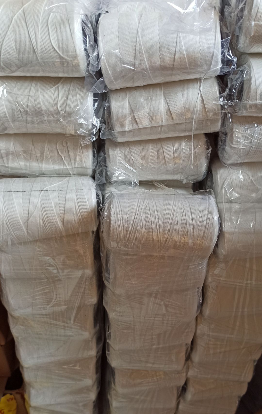 1 Cuộn chỉ buộc xúc xích, lạp xưởng, dùng được cho máy buộc chỉ - SỈ GIÁ TỐT