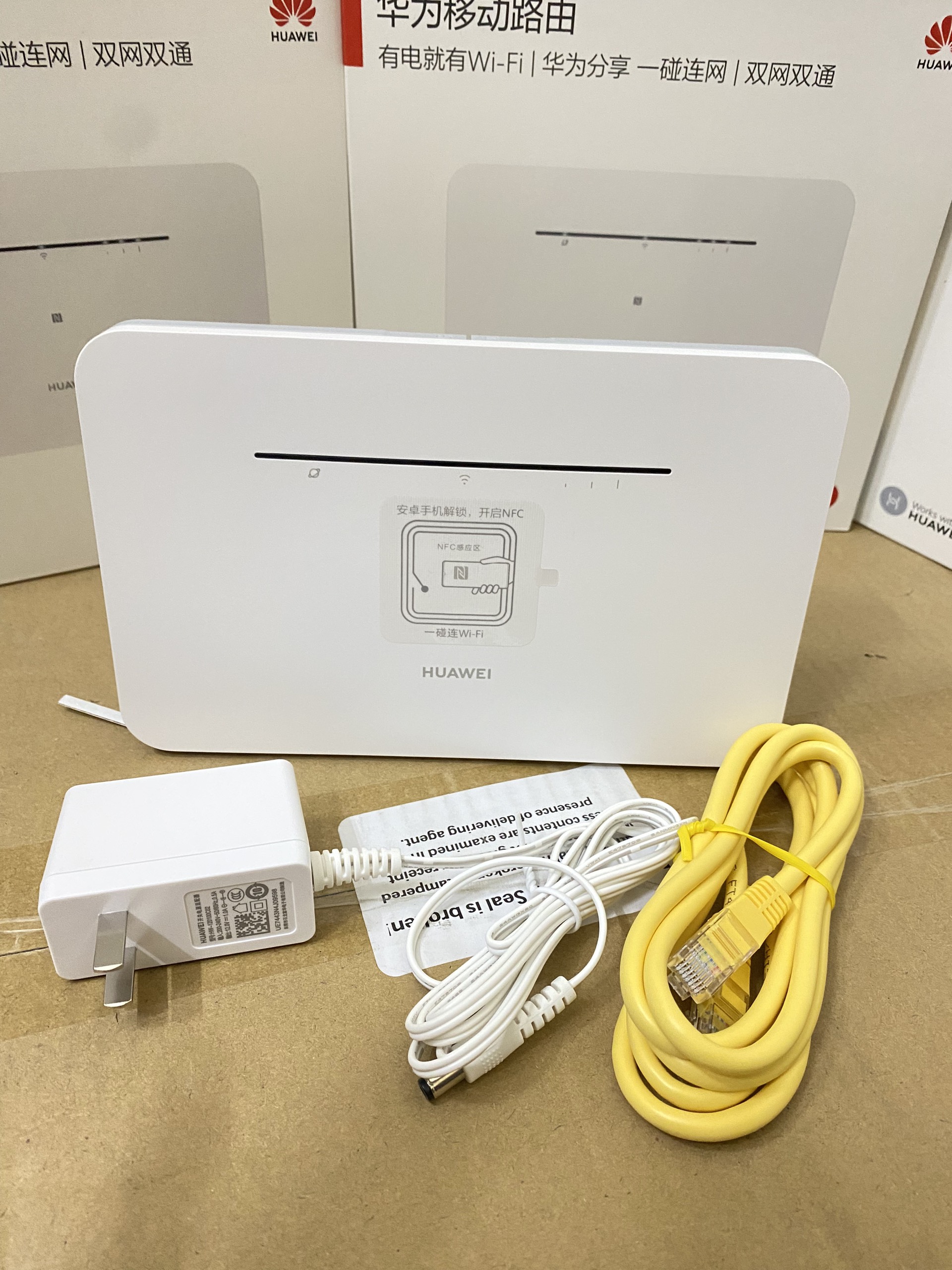 BBộ Phát Wifi bằng sim 4G/3G Huawei B311B-853 chính hãng 4 cổng lan b311b-853