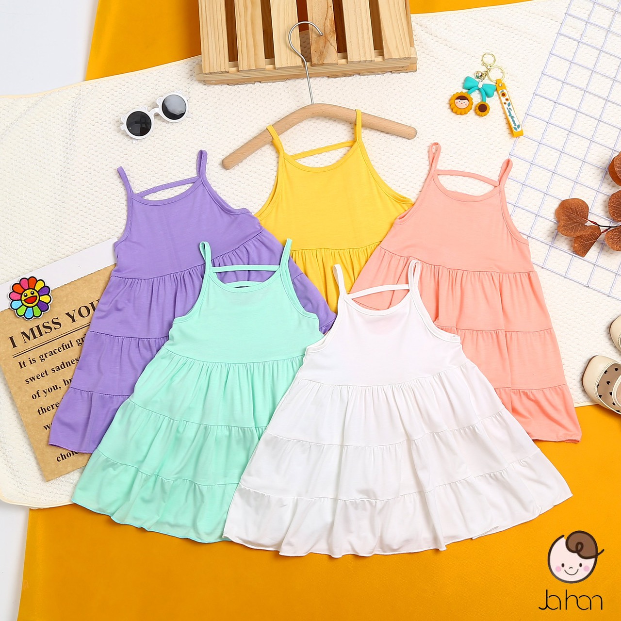 Váy xoè minky mom thun lạnh cho bé từ 5kg-18kg