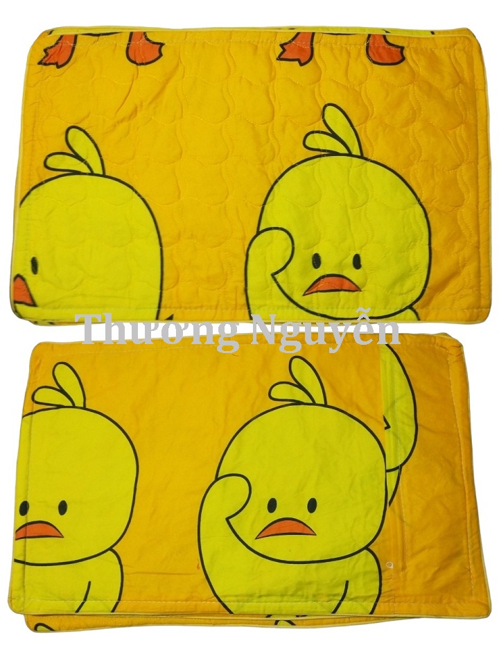 Vò Áo Gối Nằm Poly Cotton & Thun Hàn, Họa Tiết Vịt Vàng Và Chanel Như Hình