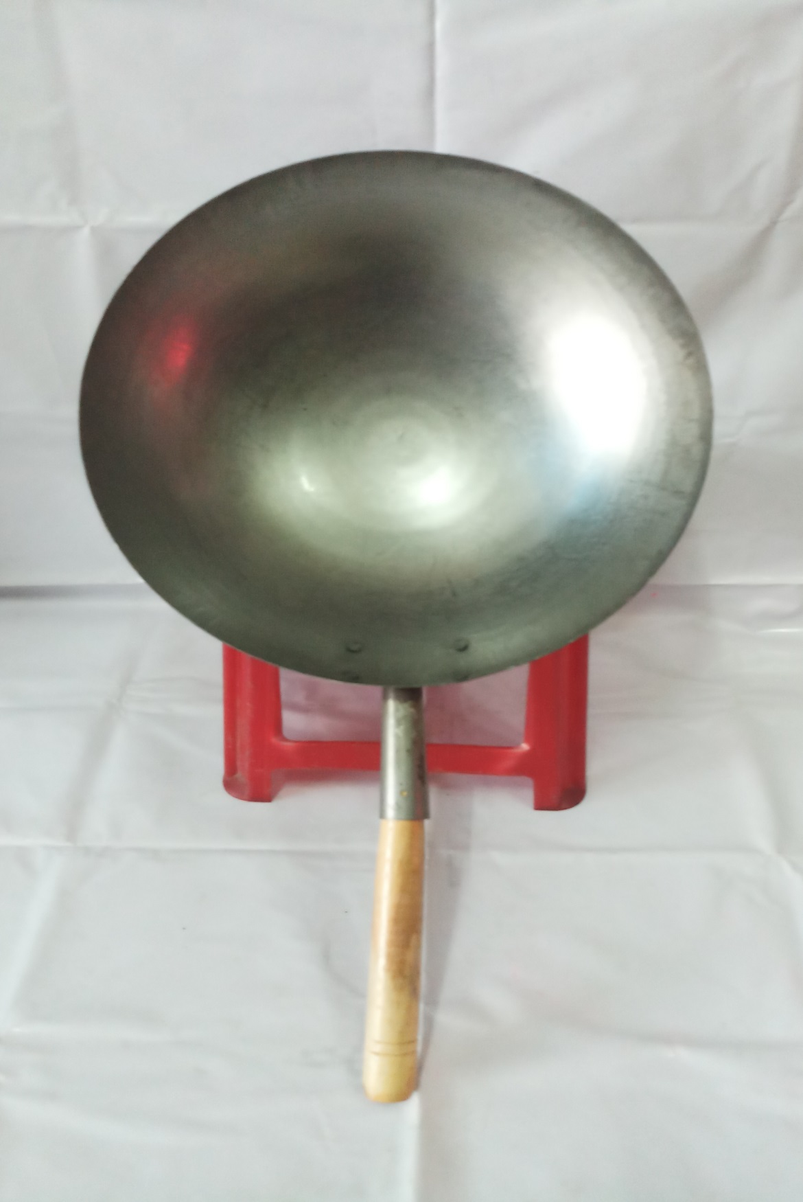 CHẢO THÉP 1 TAY CẦM 36CM CÁN GỖ CHIÊN CƠM,HỦ TIẾU XÀO,MÌ XÀO GIÒN.