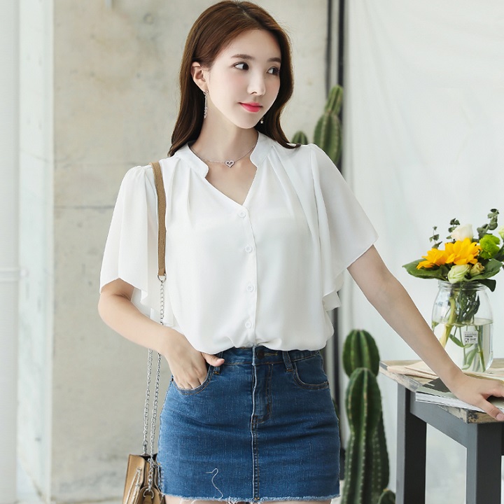 Áo sơ mi nữ kiểu công sở tay ngắn rộng cổ trụ phối nút