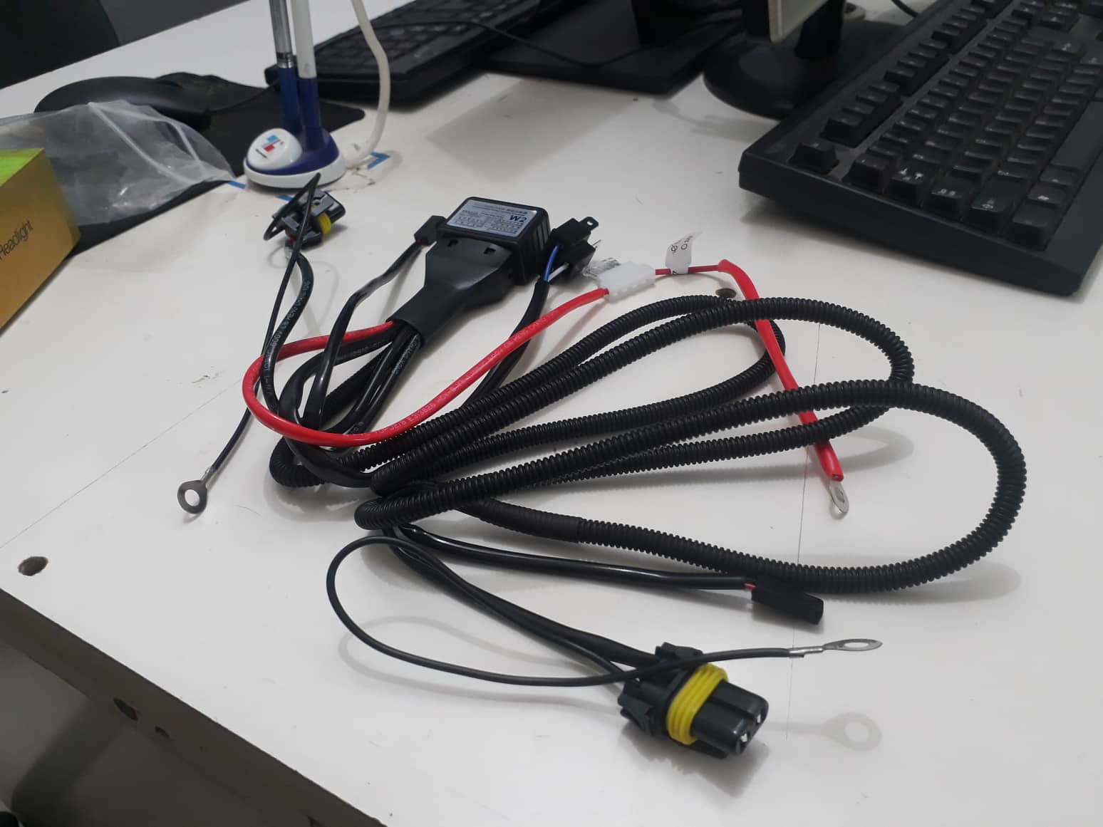 Bộ dây rơ le điều khiển 1 chân H4 ra 2 đèn xenon