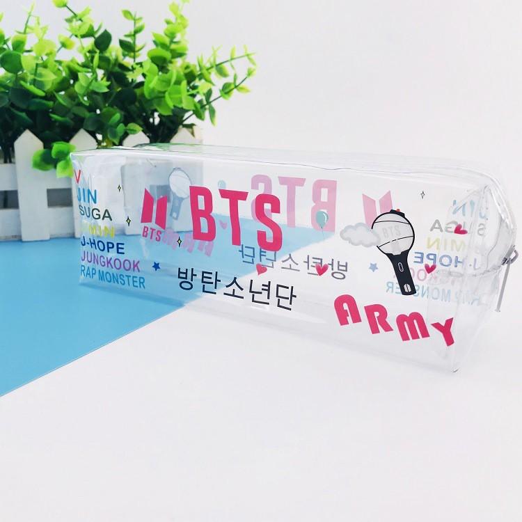 Bóp viết BTS trong suốt dạng hộp