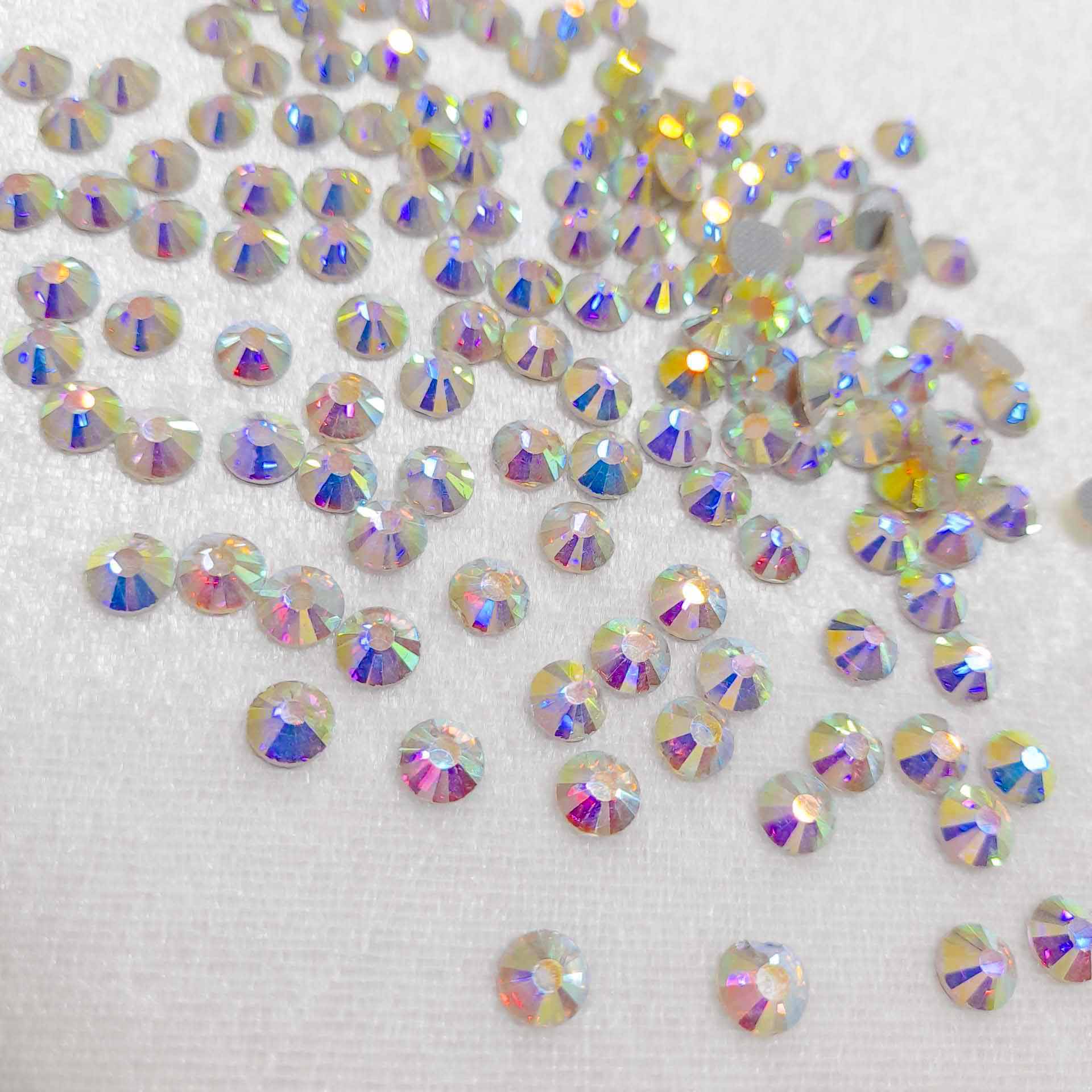 Hạt đá ủi áo, đá xoàn ủi nhiệt đính kết trang phục quần áo thời trang, cườm đá ủi nhiều màu lấp lánh