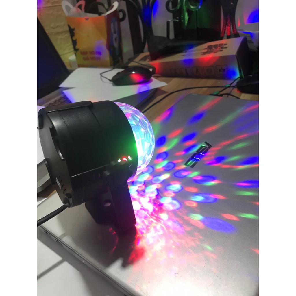 Đèn Led Partylight nháy theo nhạc như quán karaoke thích hợp trang trí tết, sự kiện, sân khấu và các loại cây ngày lễ