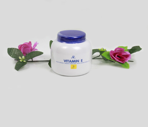 [HCM]KEM DƯỠNG ẨM ARON BỔ SUNG VITAMIN E