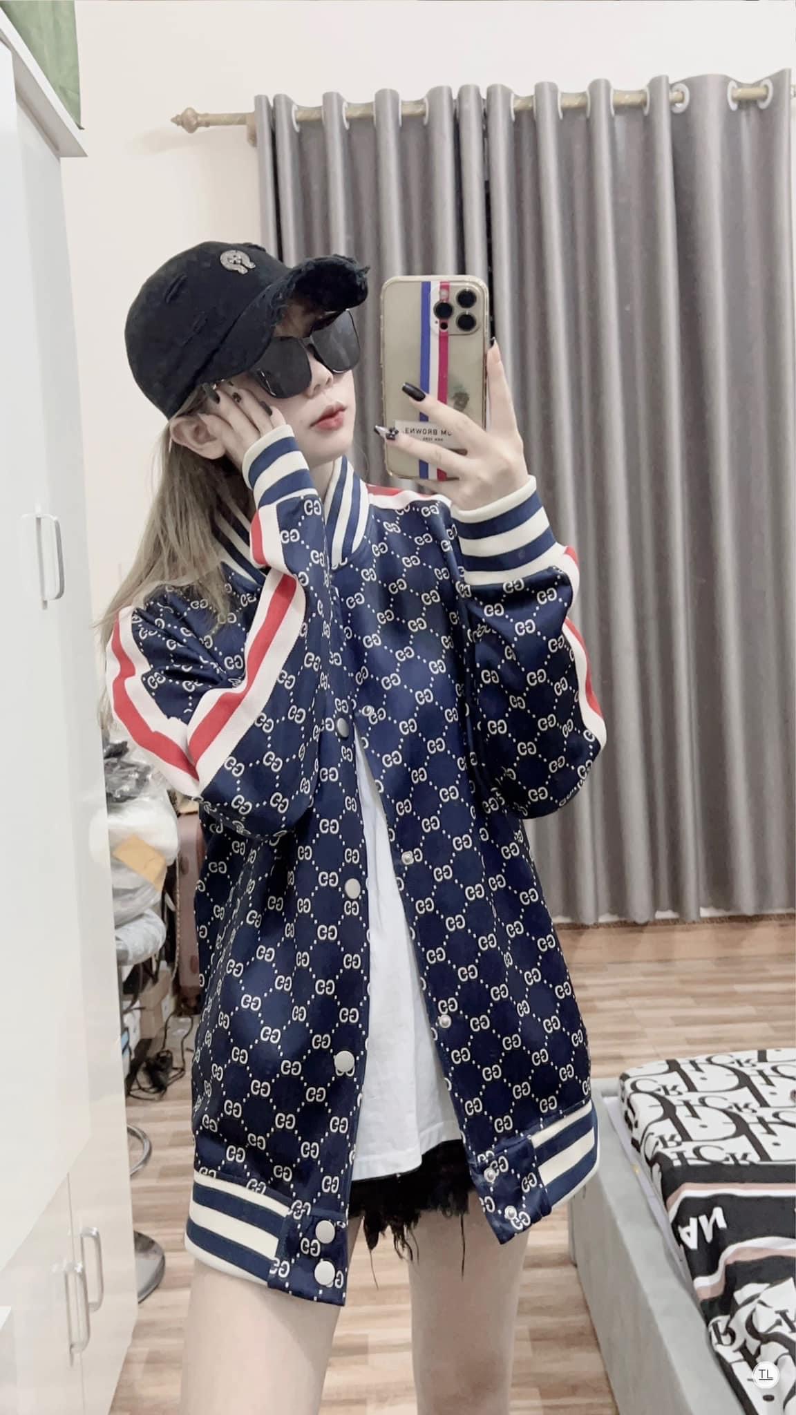 Áo khoác bomber nam nữ dập vân gg siêu chất, siêu hot